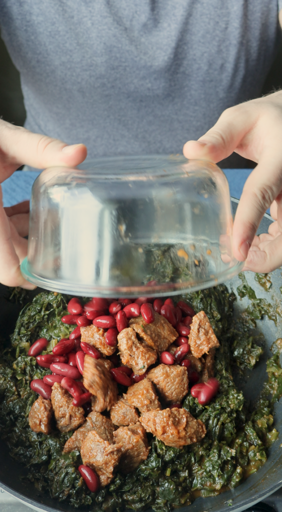 red kidney beans and beef korma